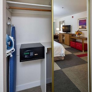 King Room Mobility accessible